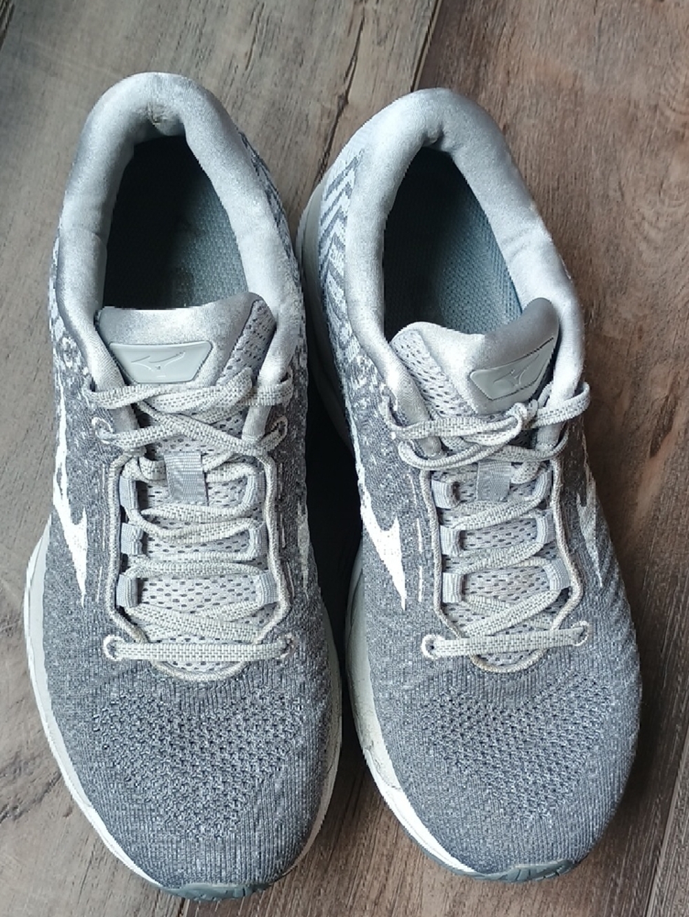 Mizuno Gray Knit Running Sneakers - Picture 3 of 11
